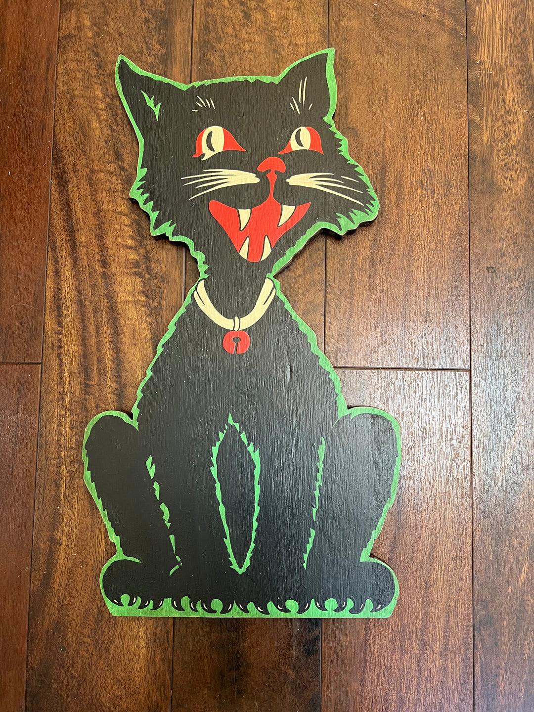 KR.Collective: Laughing Cat Wood Decor