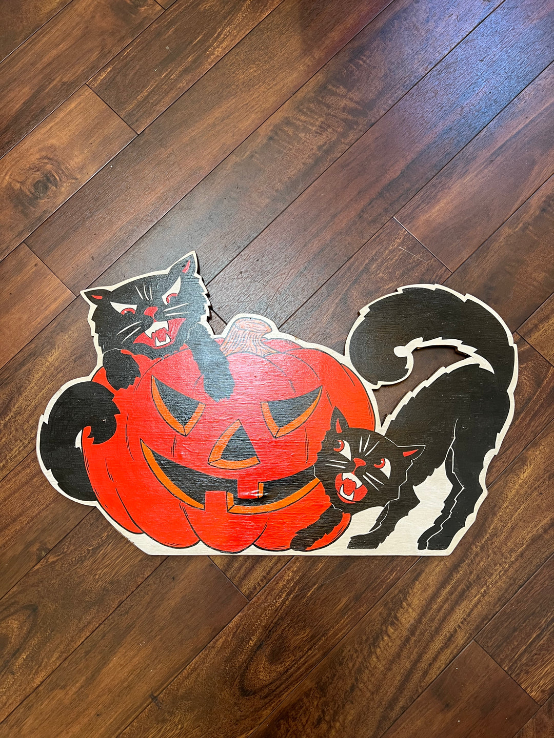 K.R.Collective: Black Cats & Pumpkin Wood Decor
