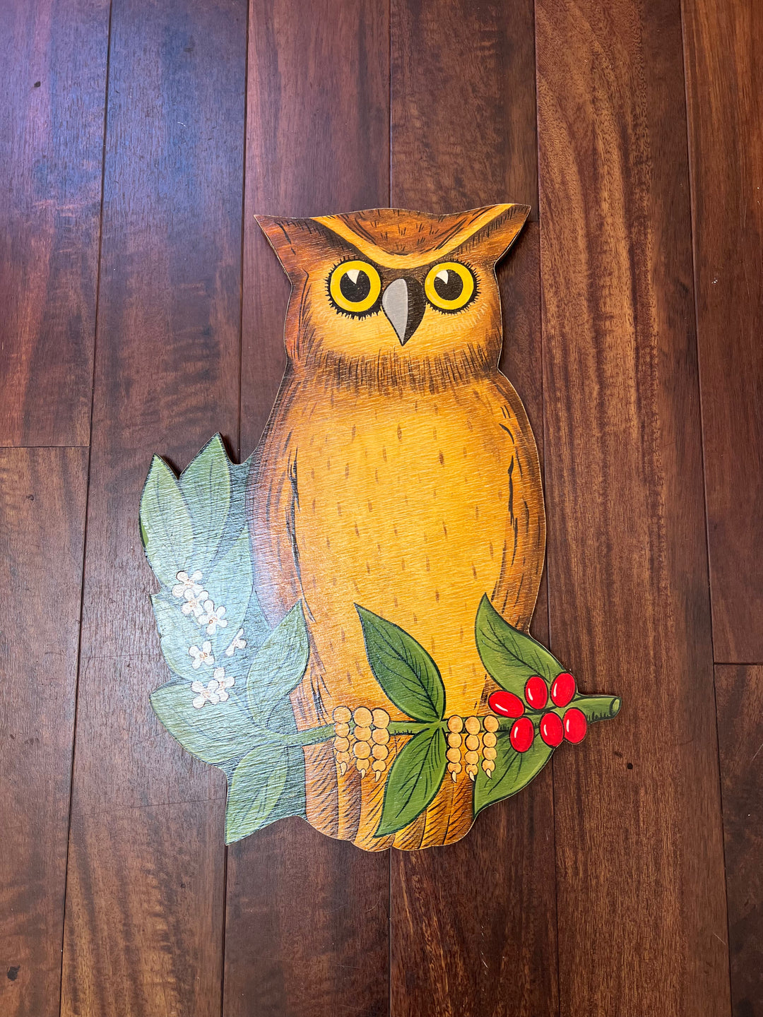 K.R.Collective: Yellow Owl Wood Decor