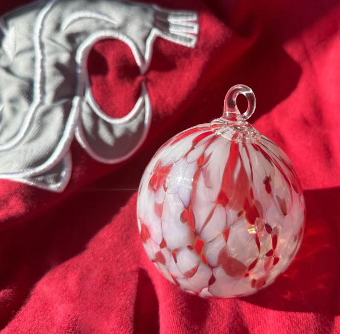 GLASS EYE STUDIO Crimson & Gray classic round - Pine & Moss