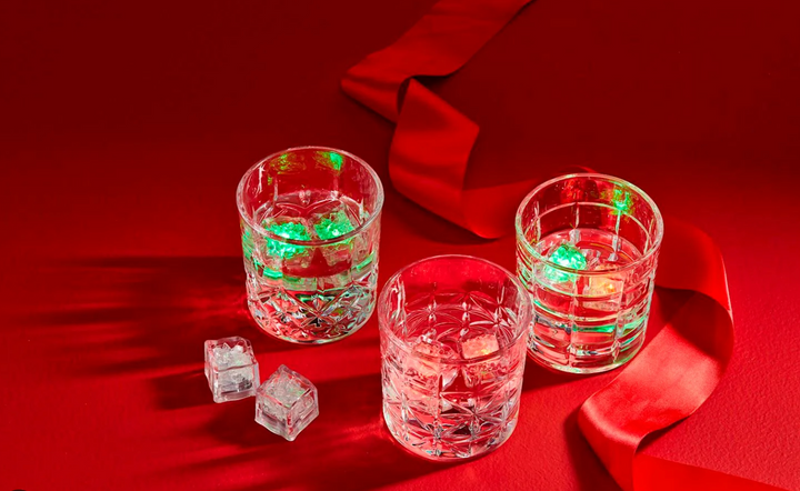 Christmas Light Up Drink Cubes - Pine & Moss