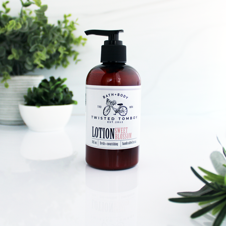 Twisted Tomboy Lotion- 5 Scents To Choose From - Pine & Moss
