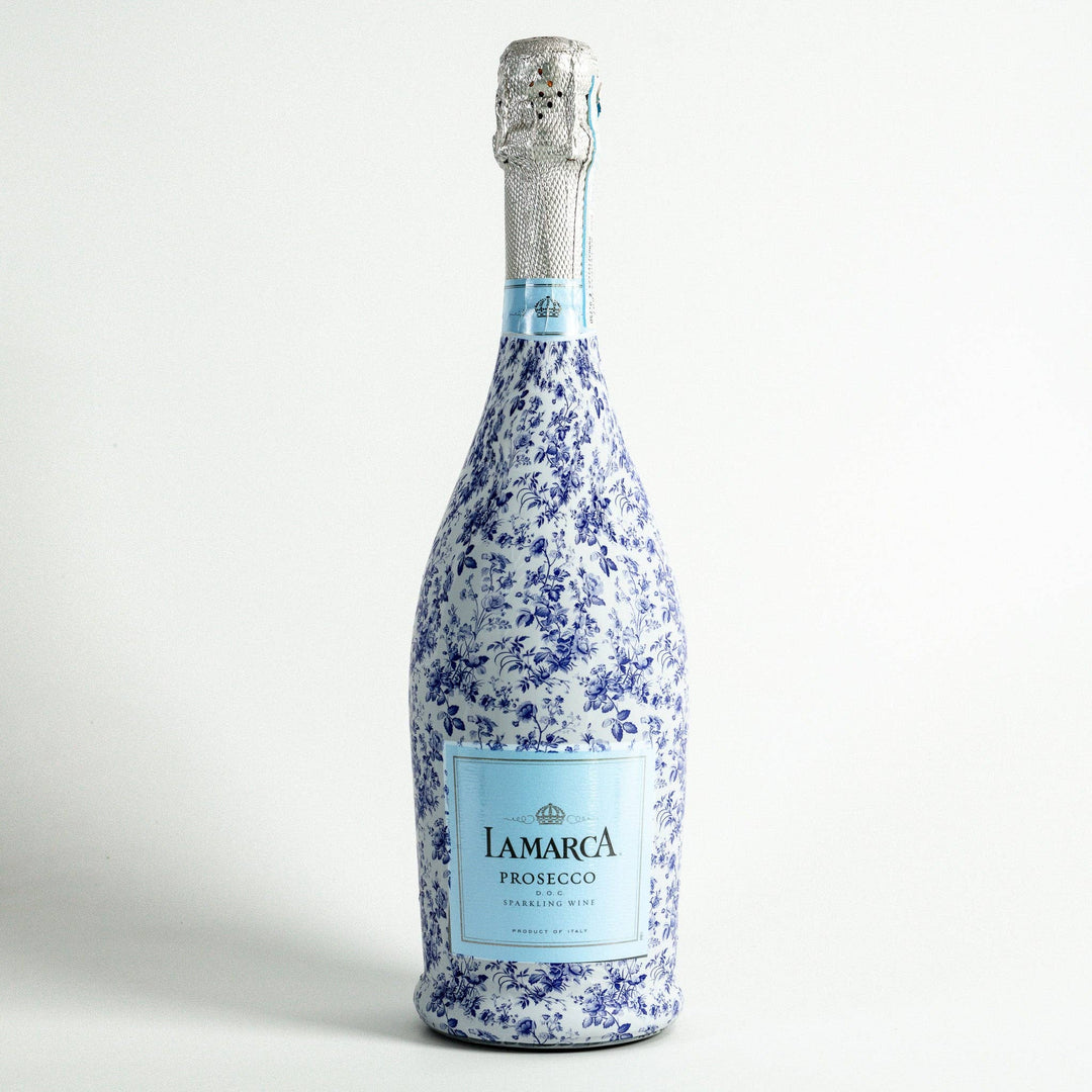 Beau Bottles Grandmillenial Blue Floral - Prosecco Collection - Pine & Moss