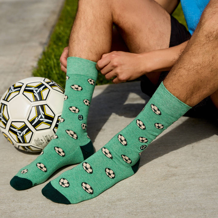 Conscious Step:Socks that Support Youth Sports (Green Soccer Balls): Small