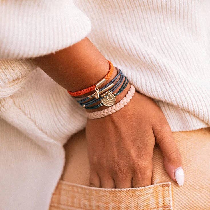 Hair Ties + Bracelets- Discover Medium