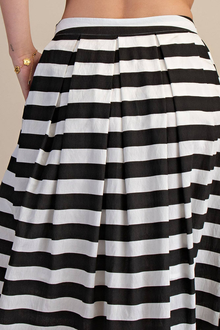 Violet  Midi Skirt- Black - Pine & Moss