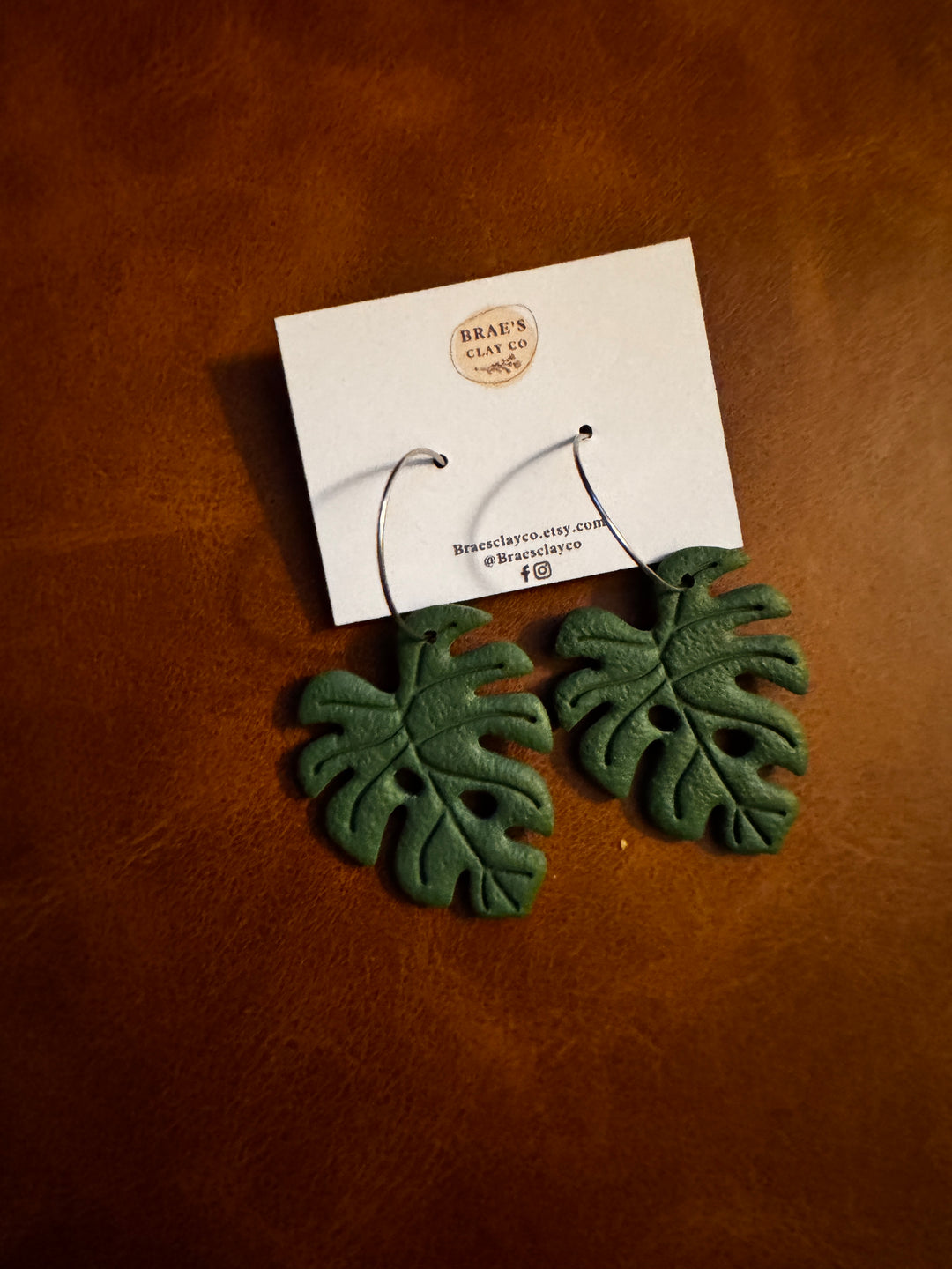 Brae's Clay Co.- Monstera Hoops - Pine & Moss