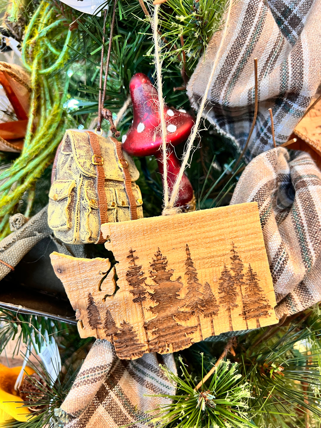Ginger & The Huth- Washington Ornaments (Handcut)