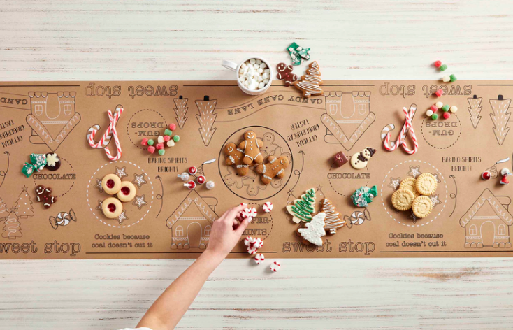 Holiday Kraft Table Runner