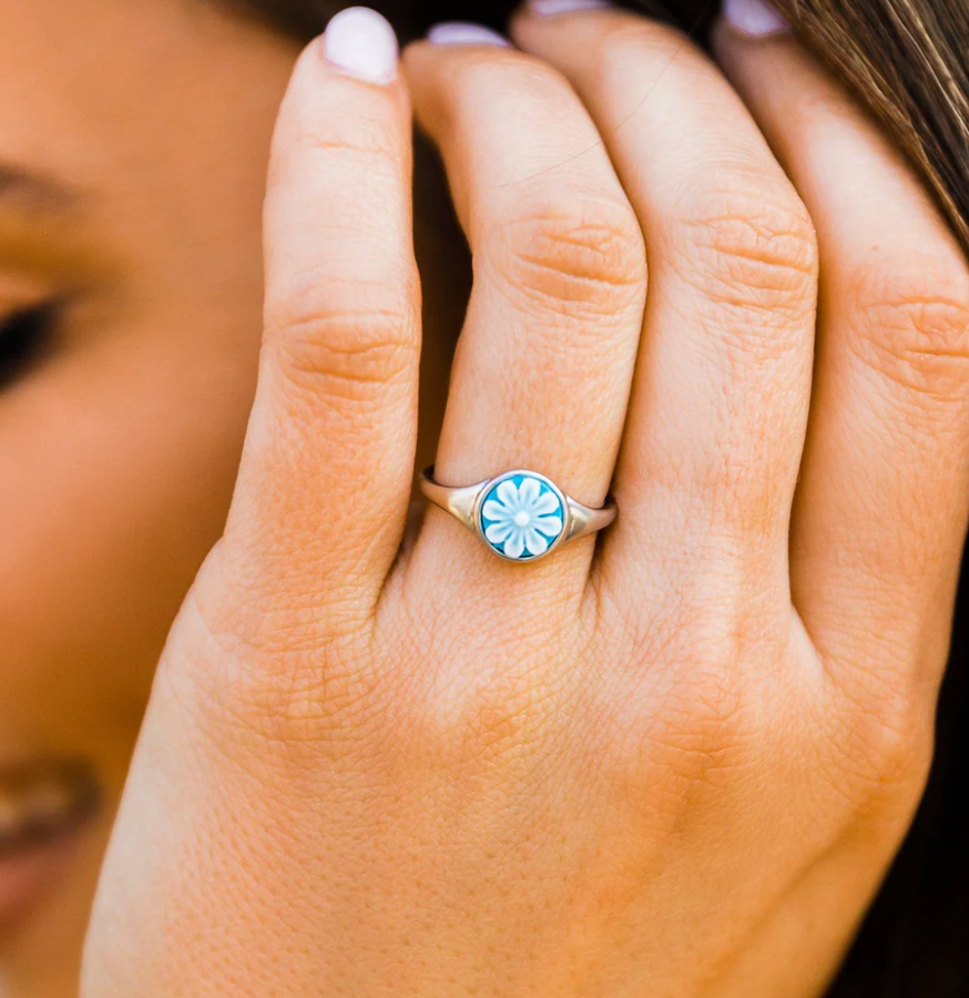 Pura Vida Cameo Ring