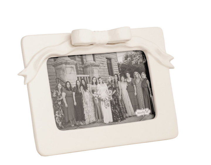 Bow Frame- 2 Sizes to Choose From - Pine & Moss