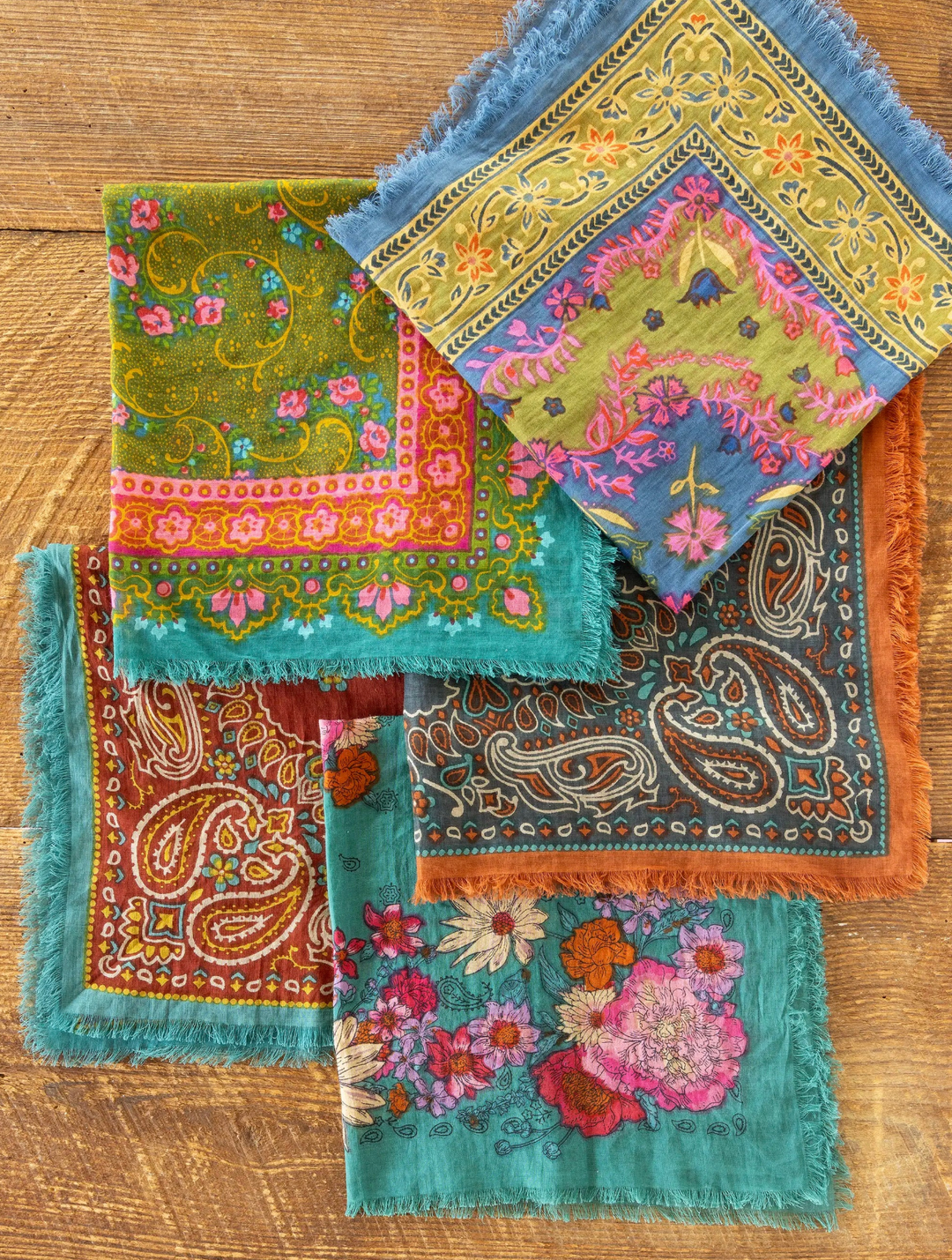 Natural Life Classic Bandanas: Four Styles - Pine &amp; Moss