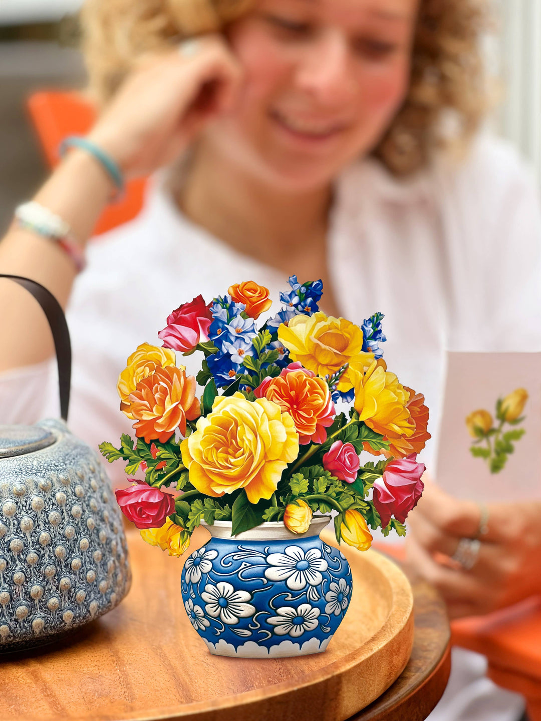 Mini Sorbet Roses Bouquet Pop- up Card - Pine & Moss