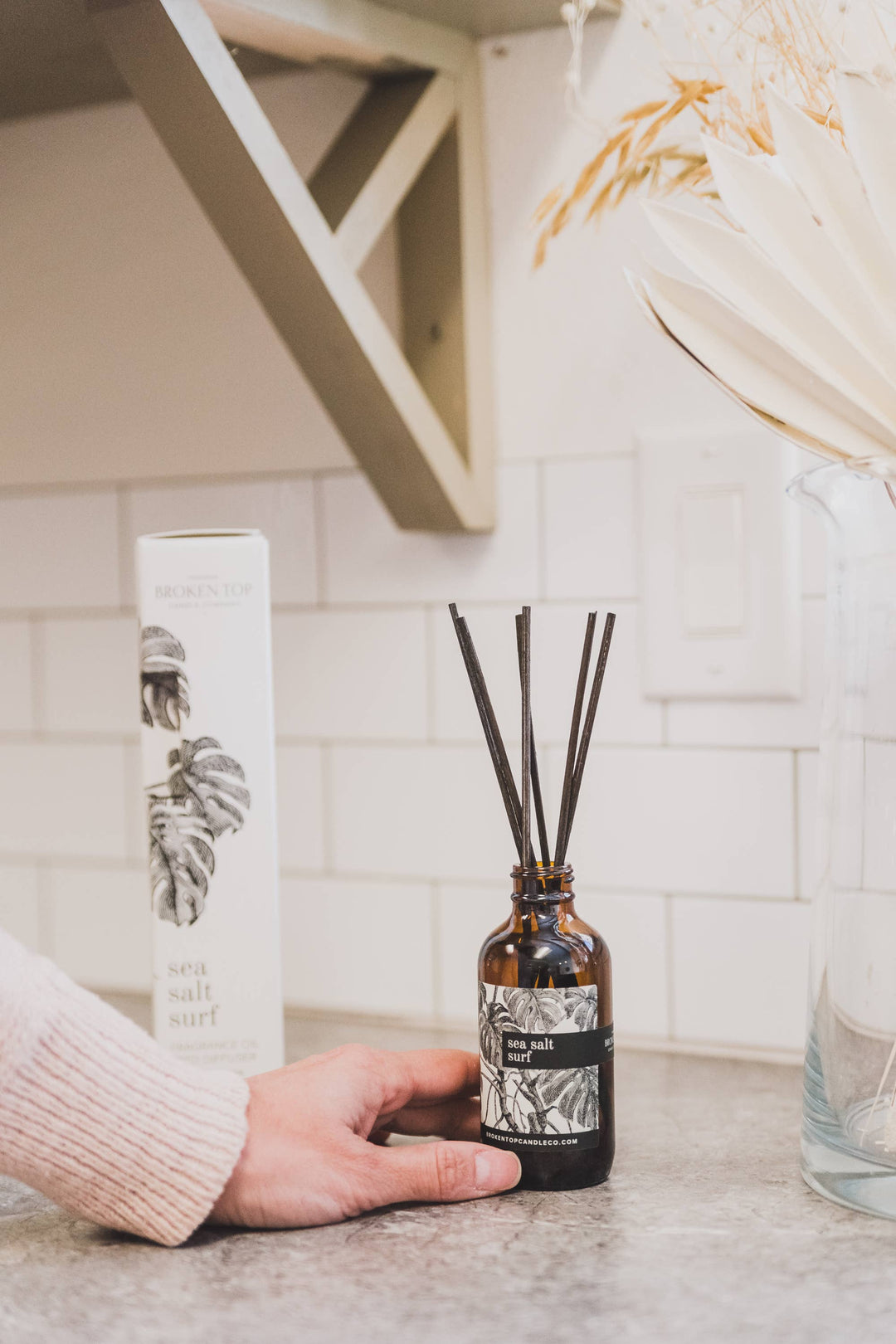 Broken Top Brands Sea Salt Surf - Reed Diffuser