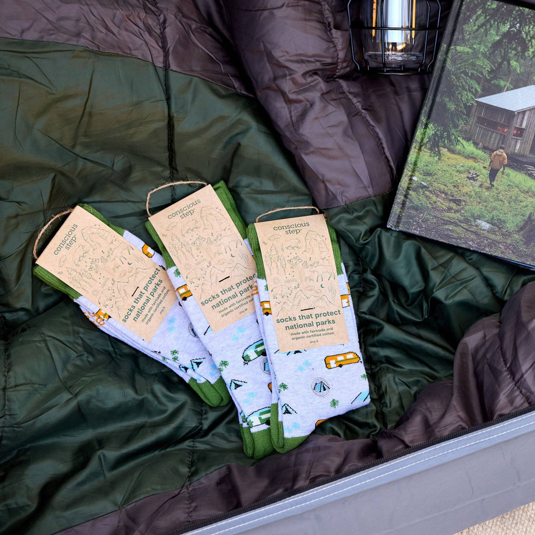 Conscious Step:Socks that Protect National Parks (Green Campers): Small