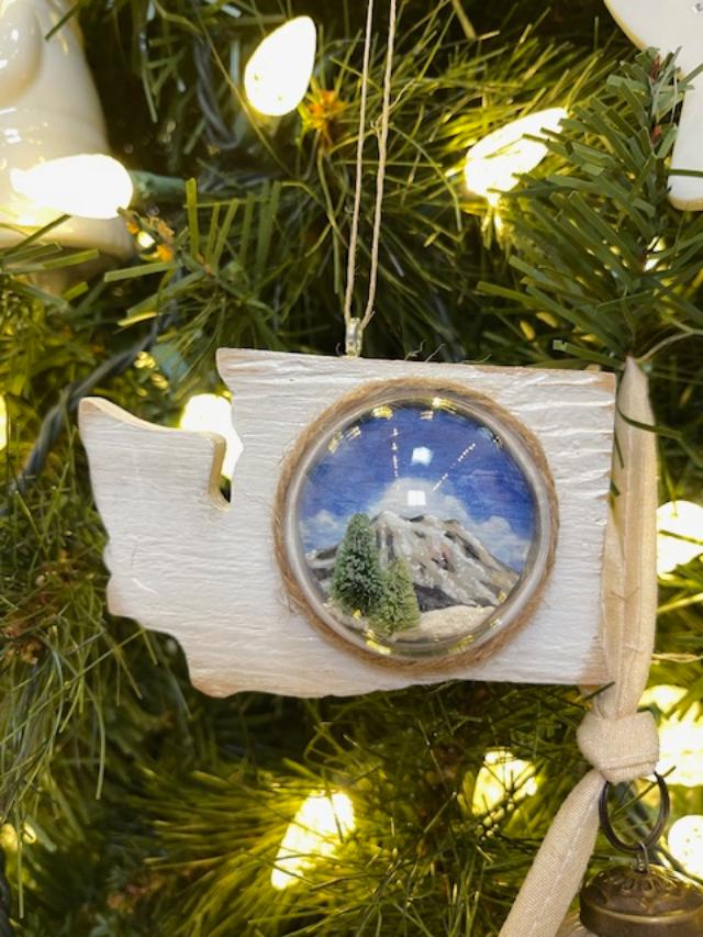 KR.Collective Mt. Rainier Daytime Ornament