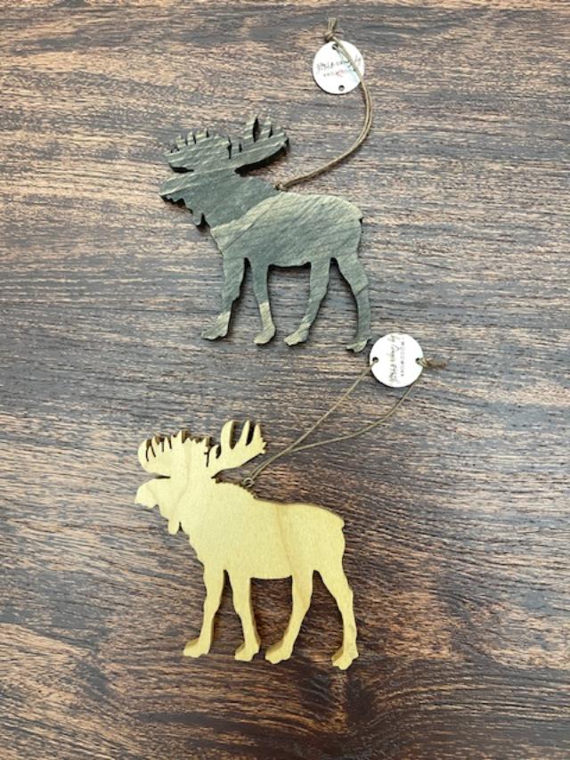 Ginger & The Huth Wood Animal Ornaments - Pine & Moss